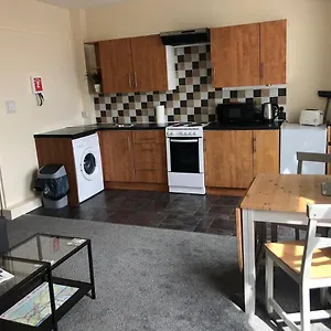 Holiday home Comfy Stays, Swansea